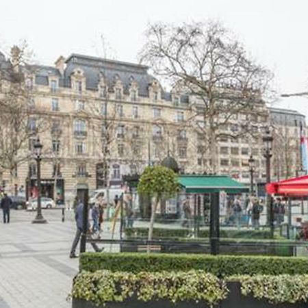 Апартаменты *** Champs Elysees Studio Париж Экстерьер фото
